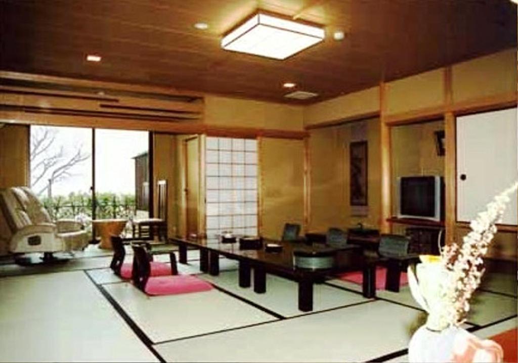 Ryokan Beniayu Nagahama  Extérieur photo